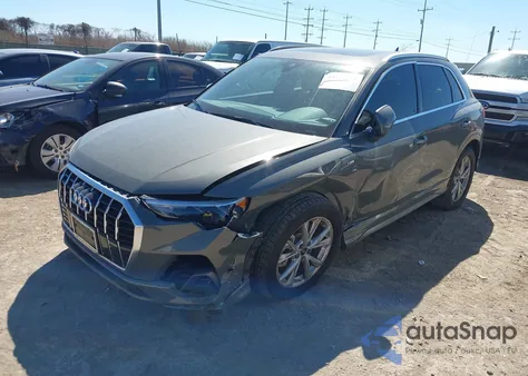 2021 Audi Q3 Premium 45 Tfsi S Line Quattro Tiptronic z USA, uszkodzony, nr VIN WA1DECF3XM1145319